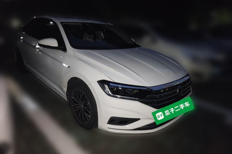 Used Volkswagen Sagitar 2020 200TSI DSG Comfort Version China VI Standard Front Right 45 Deg