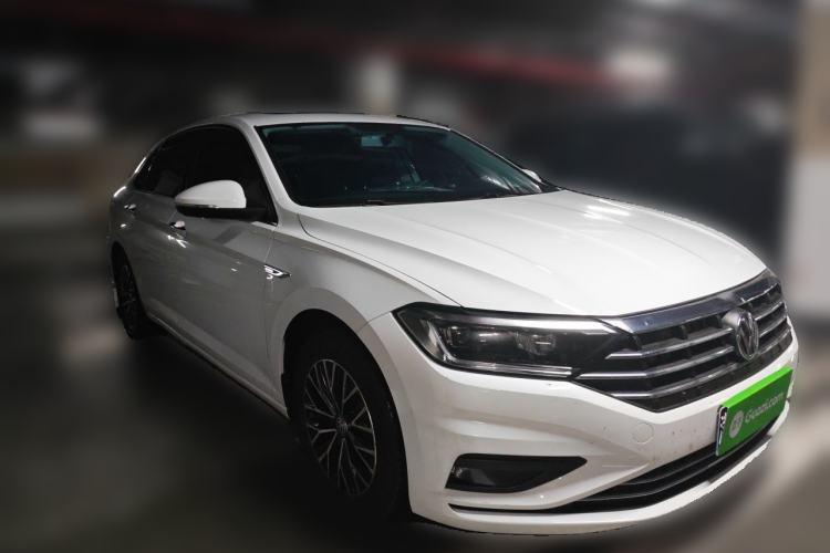 Used Volkswagen Sagitar 2020 200TSI DSG Comfort Version China VI Standard Front Right 45 Deg