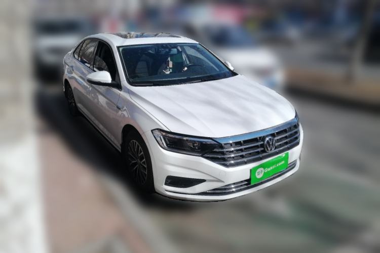 Used Volkswagen Sagitar 2020 200TSI DSG Comfort Version China VI Standard Front Right 45 Deg