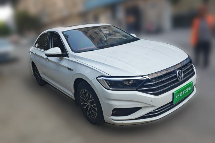 Used Volkswagen Sagitar 2020 200TSI DSG Comfort Version China VI Standard Front Right 45 Deg