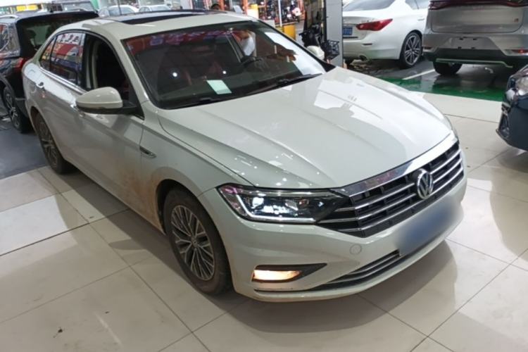 Used Volkswagen Sagitar 2020 280TSI DSG Comfort Version China VI Standard Front Right 45 Deg