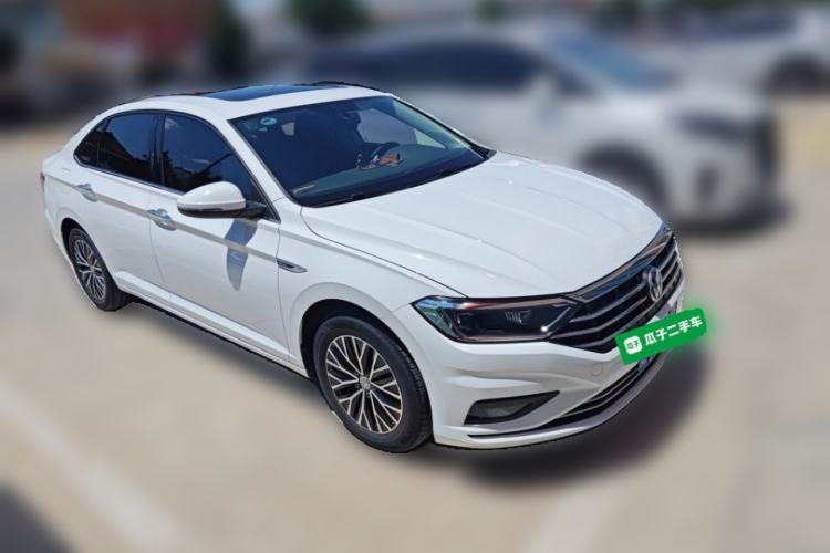 Used Volkswagen Sagitar 2020 200TSI DSG Comfort Version China VI Standard Front Right 45 Deg