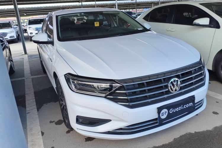 Used Volkswagen Sagitar 2020 280TSI DSG Comfort Version China VI Standard Front Right 45 Deg