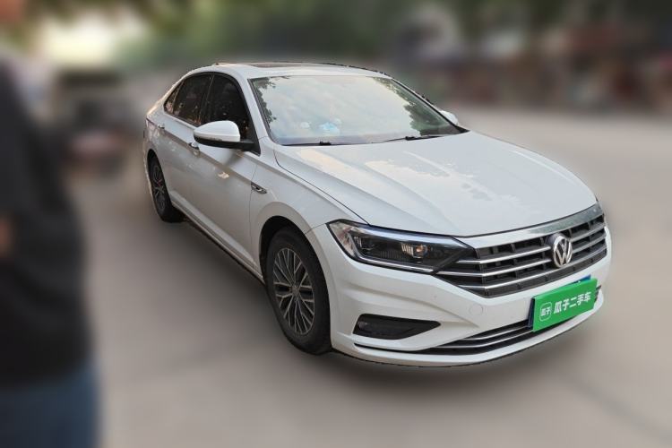 Used Volkswagen Sagitar 2020 280TSI DSG Comfort Version China VI Standard Front Right 45 Deg