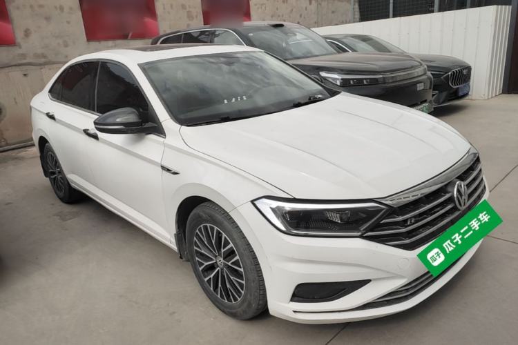 Used Volkswagen Sagitar 2020 200TSI Manual Comfort Version China VI Standard Front Right 45 Deg