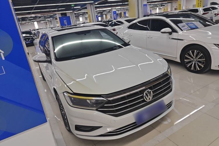 Used Volkswagen Sagitar 2020 280TSI DSG Comfort Version China VI Standard Front Right 45 Deg