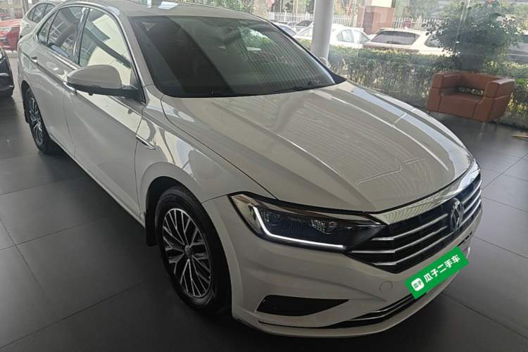 Used Volkswagen Sagitar 2020 280TSI DSG Comfort Version China VI Standard Front Right 45 Deg