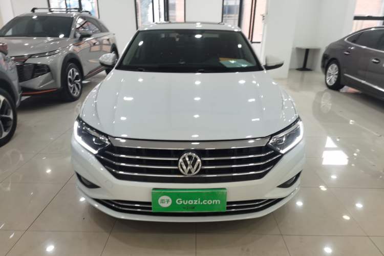 Used Volkswagen Sagitar 2020 200TSI DSG Comfort Version China VI Standard Front