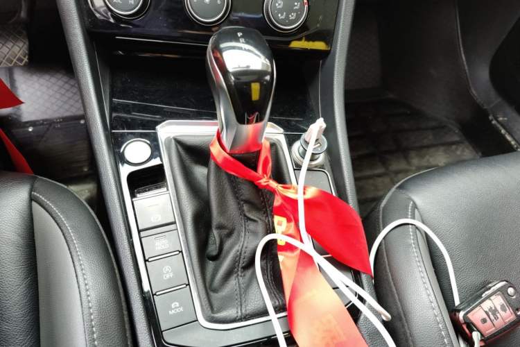 Used Volkswagen Sagitar 2020 280TSI DSG Comfort Version China VI Standard Gear Lever