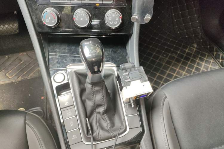 Used Volkswagen Sagitar 2020 280TSI DSG Comfort Version China VI Standard Gear Lever