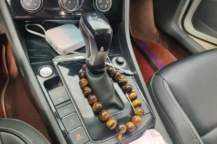 Used Volkswagen Sagitar 2020 280TSI DSG Comfort Version China V Standard Gear Lever