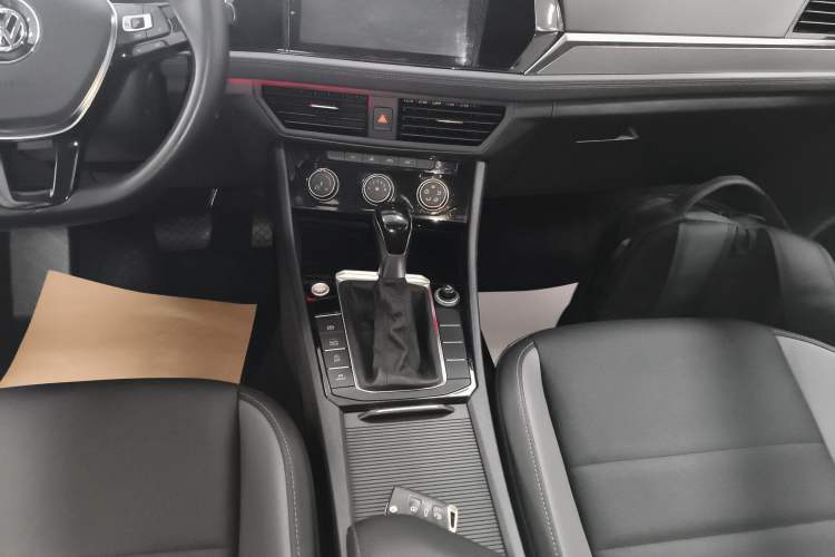 Used Volkswagen Sagitar 2020 280TSI DSG Comfort Version China VI Standard Gear Lever