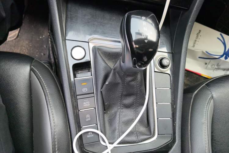 Used Volkswagen Sagitar 2020 280TSI DSG Comfort Version China VI Standard Gear Lever