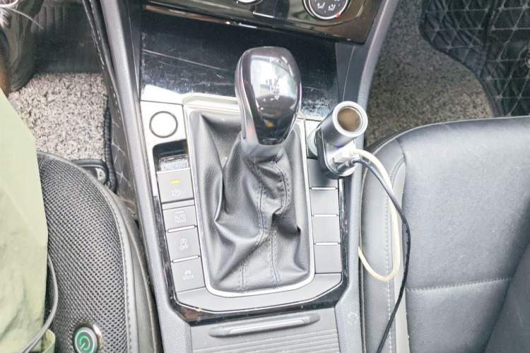 Used Volkswagen Sagitar 2020 280TSI DSG Comfort Version China VI Standard Gear Lever