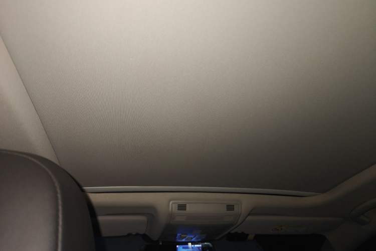 Used Volkswagen Sagitar 2020 200TSI DSG Comfort Version China VI Standard Headliner