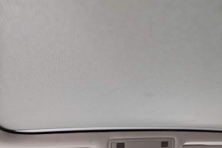 Used Volkswagen Sagitar 2020 280TSI DSG Comfort Version China VI Standard Headliner
