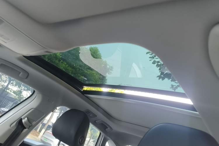 Used Volkswagen Sagitar 2020 280TSI DSG Comfort Version China VI Standard Headliner