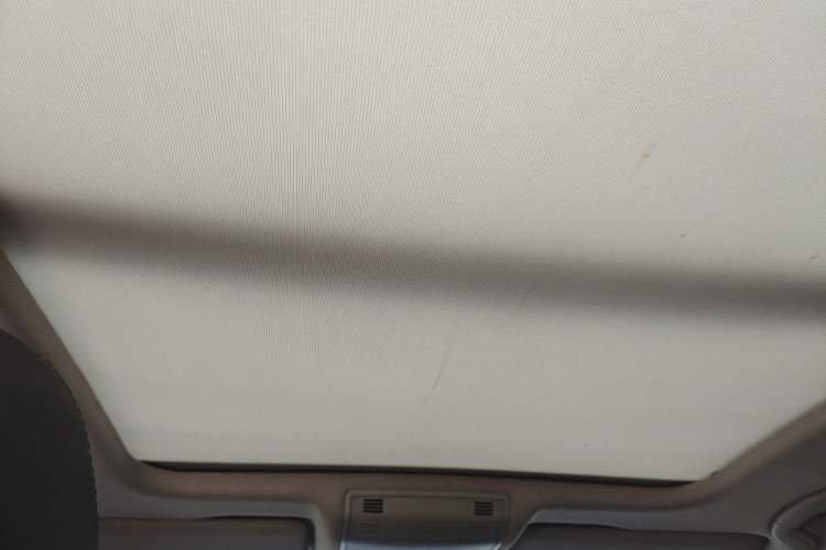 Used Volkswagen Sagitar 2020 280TSI DSG Comfort Version China VI Standard Headliner