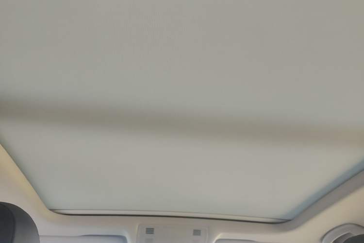 Used Volkswagen Sagitar 2020 200TSI DSG Comfort Version China VI Standard Headliner
