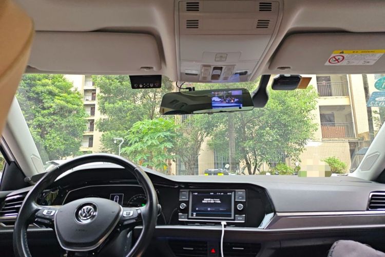 Used Volkswagen Sagitar 2020 200TSI DSG Comfort Version China VI Standard Headliner