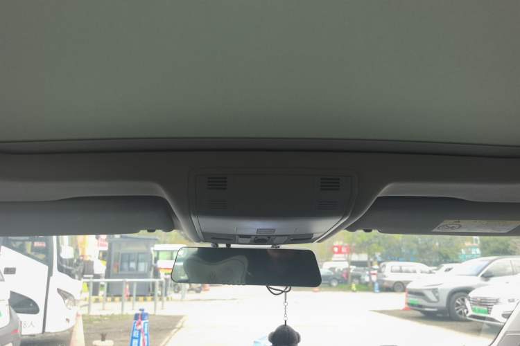 Used Volkswagen Sagitar 2020 280TSI DSG Comfort Version China VI Standard Headliner