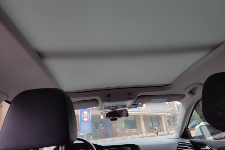 Used Volkswagen Sagitar 2020 280TSI DSG Luxury Version China VI Standard Headliner