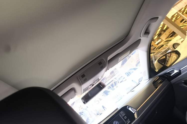 Used Volkswagen Sagitar 2020 280TSI DSG Comfort Version China VI Standard Headliner