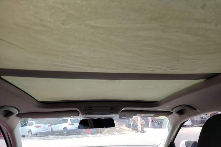 Used Volkswagen Sagitar 2020 280TSI DSG Comfort Version China VI Standard Headliner