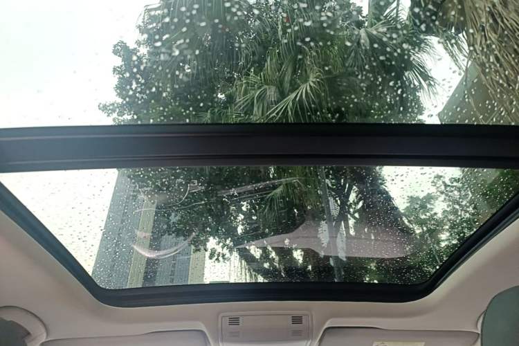 Used Volkswagen Sagitar 2020 280TSI DSG Comfort Version China VI Standard Headliner