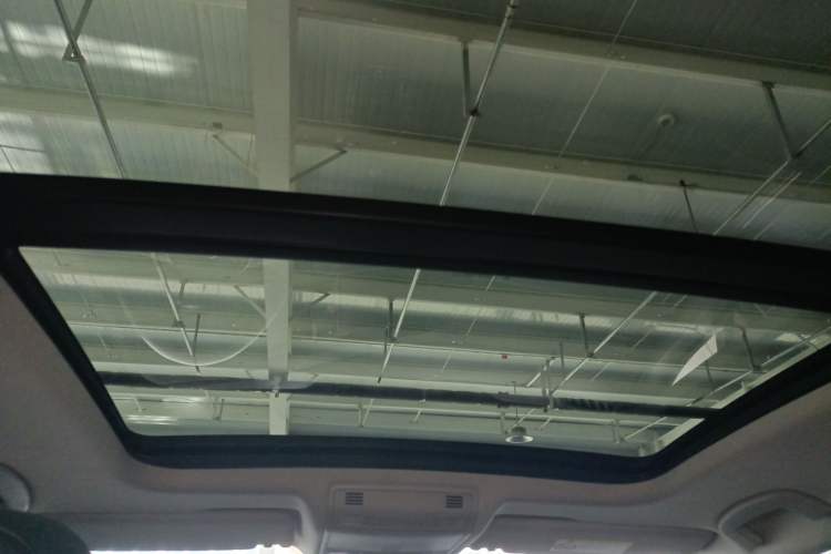 Used Volkswagen Sagitar 2020 280TSI DSG Comfort Version China VI Standard Headliner