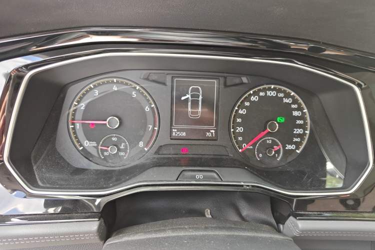 Used Volkswagen Sagitar 2020 280TSI DSG Comfort Version China VI Standard Instrument Cluster