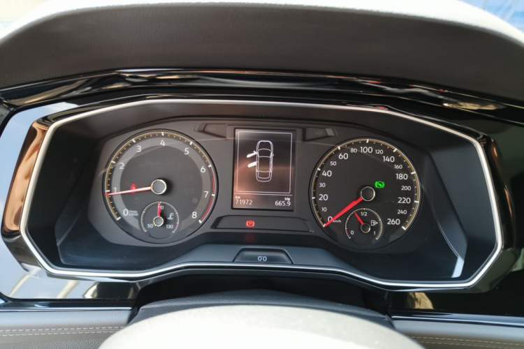 Used Volkswagen Sagitar 2020 200TSI DSG Comfort Version China VI Standard Instrument Cluster