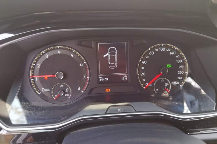 Used Volkswagen Sagitar 2020 200TSI DSG Comfort Version China VI Standard Instrument Cluster
