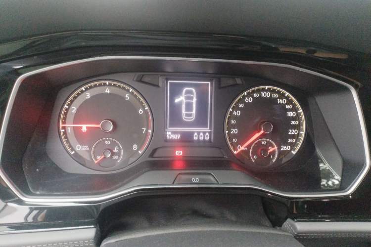 Used Volkswagen Sagitar 2020 200TSI DSG Comfort Version China VI Standard Instrument Cluster