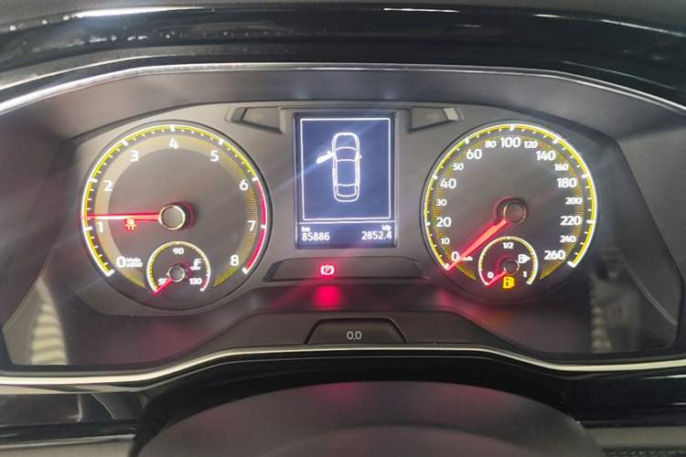Used Volkswagen Sagitar 2020 280TSI DSG Comfort Version China VI Standard Instrument Cluster