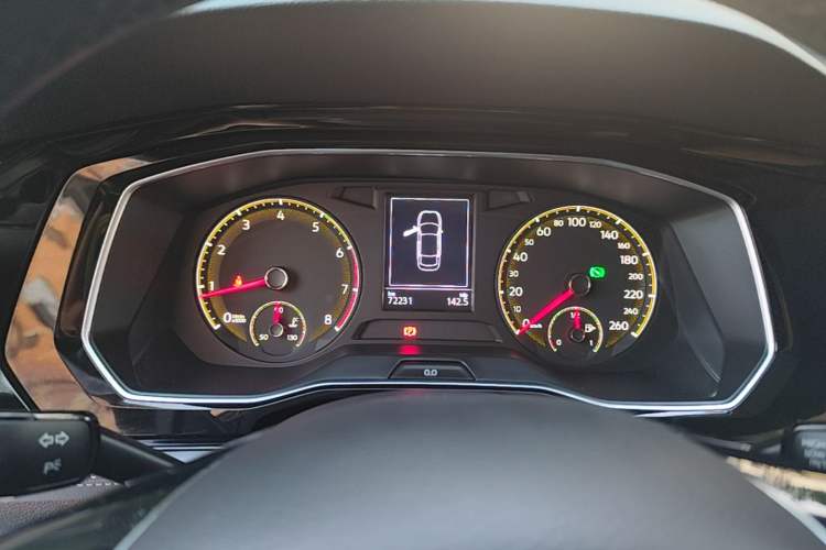 Used Volkswagen Sagitar 2020 280TSI DSG Comfort Version China VI Standard Instrument Cluster