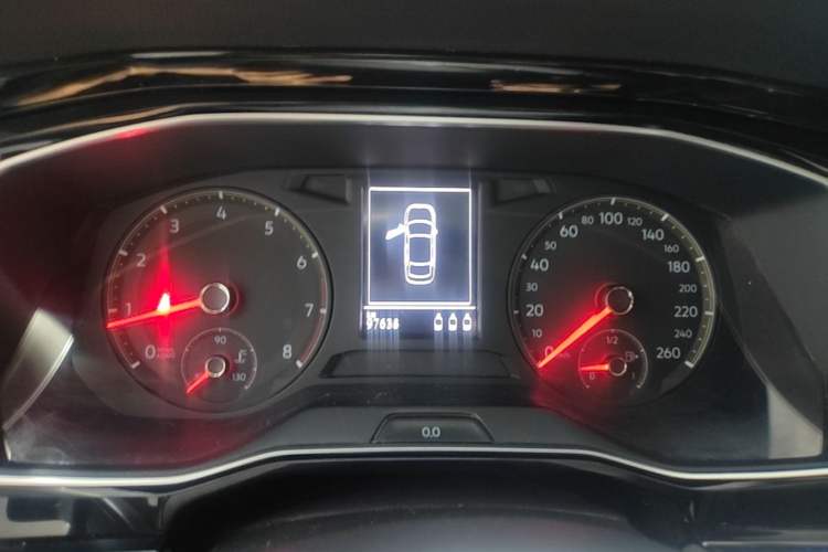 Used Volkswagen Sagitar 2020 280TSI DSG Comfort Version China VI Standard Instrument Cluster