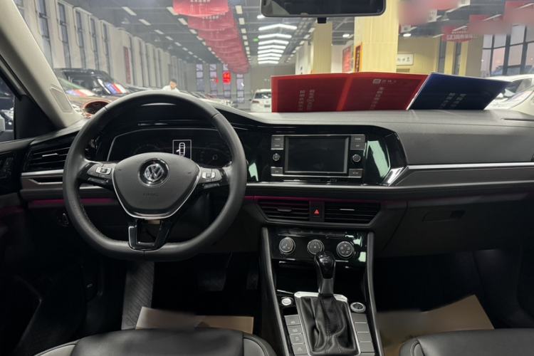 Used Volkswagen Sagitar 2020 280TSI DSG Comfort Version China VI Standard Interior 1