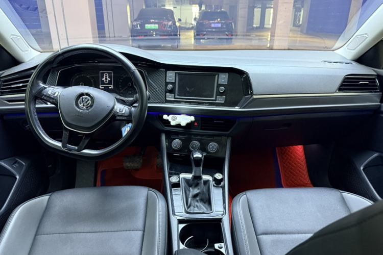Used Volkswagen Sagitar 2020 280TSI DSG Comfort Version China VI Standard Interior 1