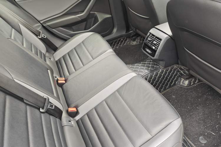 Used Volkswagen Sagitar 2020 200TSI DSG Comfort Version China VI Standard Interior 10
