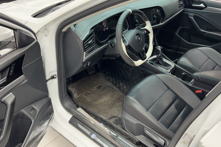 Used Volkswagen Sagitar 2020 280TSI DSG Comfort Version China VI Standard Interior 2