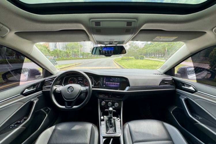 Used Volkswagen Sagitar 2020 280TSI DSG Comfort Version China VI Standard Interior 5