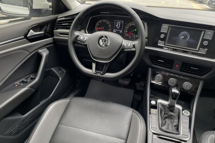 Used Volkswagen Sagitar 2020 280TSI DSG Comfort Version China VI Standard Interior 5