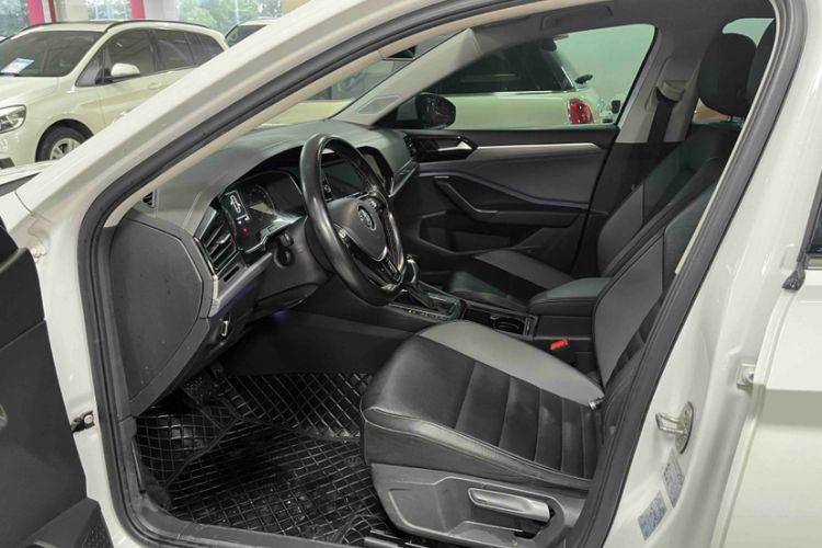 Used Volkswagen Sagitar 2020 280TSI DSG Comfort Version China VI Standard Interior 7