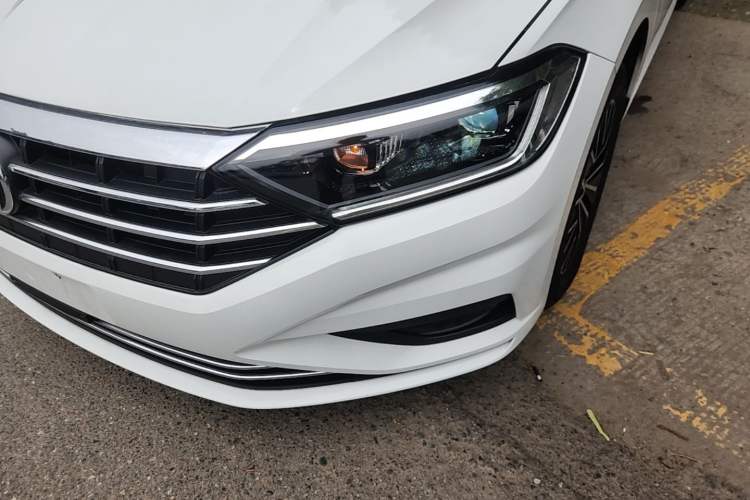 Used Volkswagen Sagitar 2020 280TSI DSG Comfort Version China VI Standard Left Front Headlight