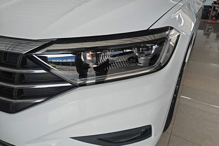 Used Volkswagen Sagitar 2020 280TSI DSG Comfort Version China VI Standard Left Front Headlight