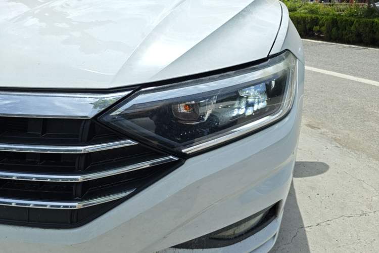 Used Volkswagen Sagitar 2020 280TSI DSG Comfort Version China VI Standard Left Front Headlight