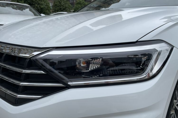 Used Volkswagen Sagitar 2020 280TSI DSG Comfort Version China VI Standard Left Front Headlight