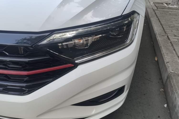 Used Volkswagen Sagitar 2020 280TSI DSG Comfort Version China VI Standard Left Front Headlight