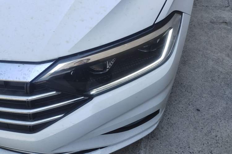 Used Volkswagen Sagitar 2020 200TSI DSG Comfort Version China VI Standard Left Front Headlight